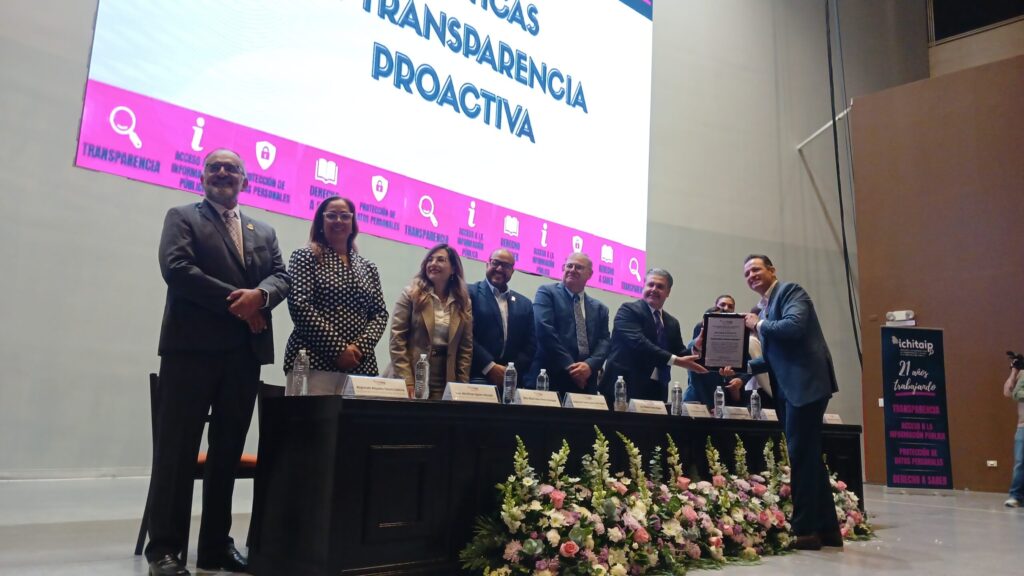 Recibe municipio de Chihuahua 6 reconocimientos por practicas de transparencia proactiva
