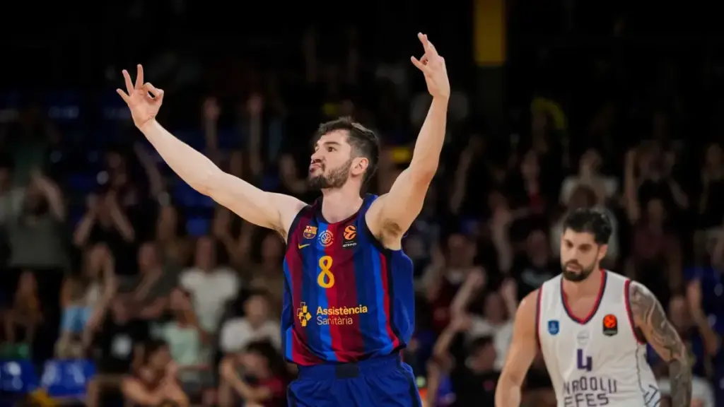 89-82: El Barça tira de paciencia y fe para imponerse al Efes