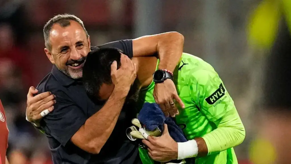 Gazzaniga vuelve a ganarse Montilivi