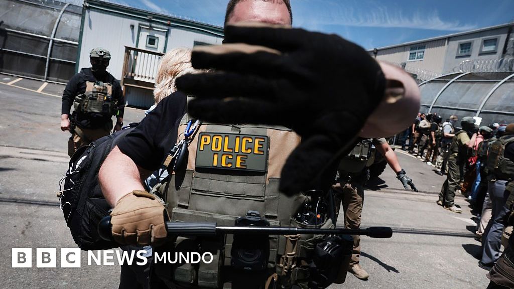 “Siento que esto es como un secuestro”: los migrantes que se aíslan en sus casas para evitar las redadas de ICE en Doral, la ciudad más venezolana de EE.UU.