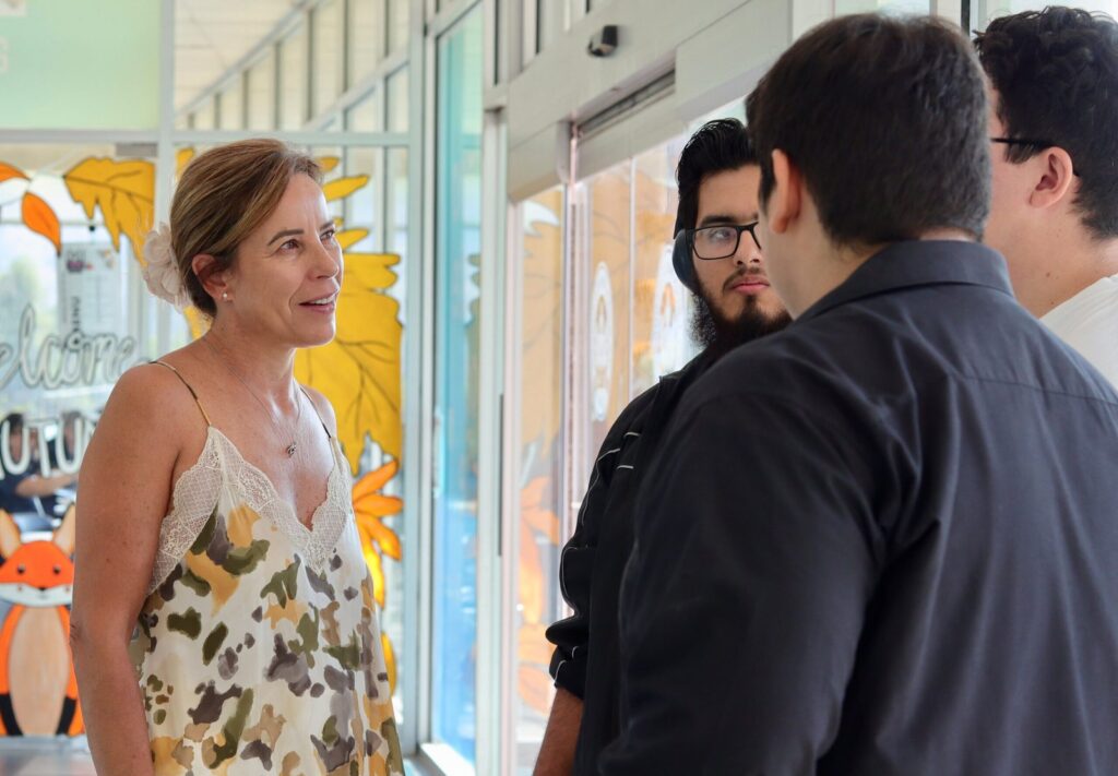 Jóvenes tienen la solución para seguir haciendo grande a Chihuahua: Manque Granados