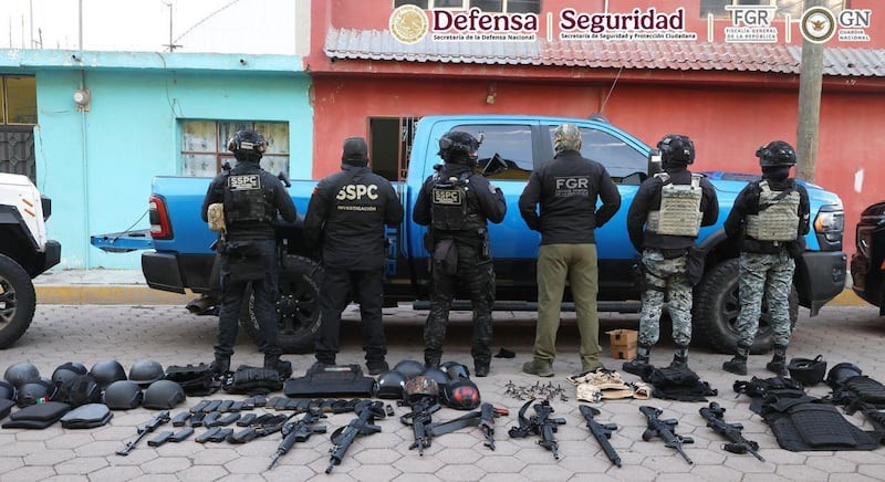 Triple golpe en Operativo Enjambre: caen alcalde de Esperanza, Puebla, su hermano y su ex directora de seguridad