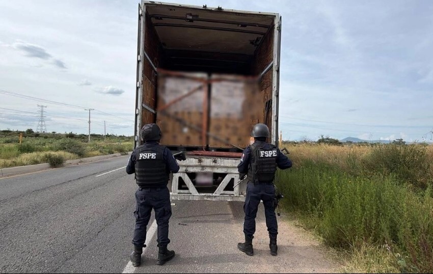 Dos detenidos por trasladar 25 toneladas de cerveza Dos detenidos por trasladar 25 toneladas de cerveza