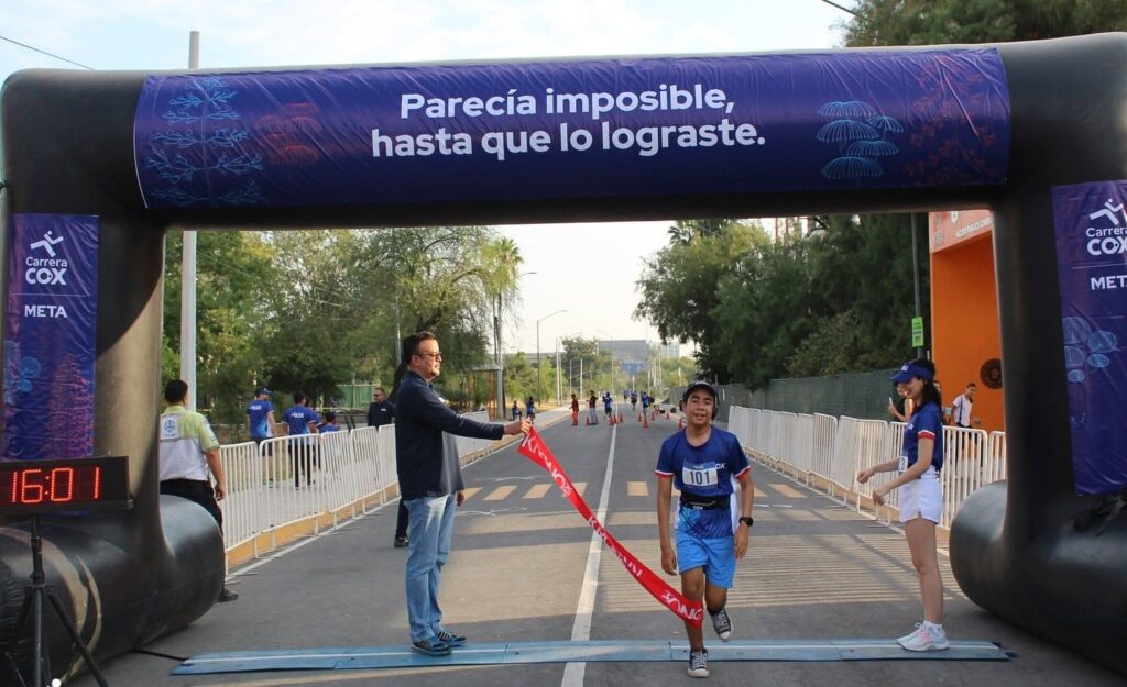 Carrera impulsa convivencia y reforestación en Nuevo León