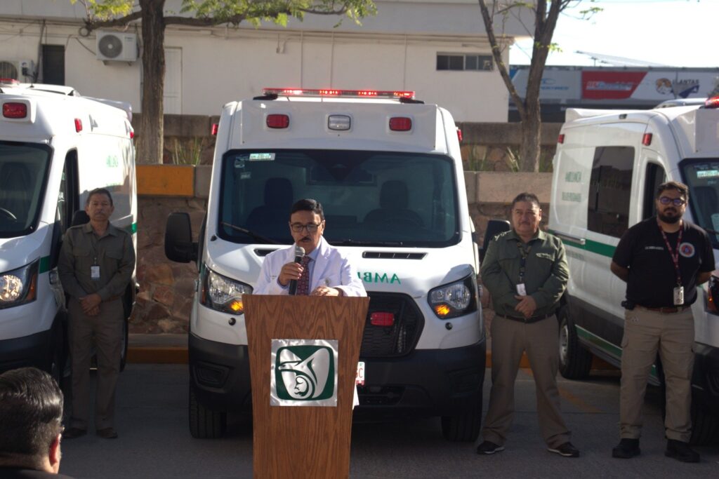 Fortalece IMSS Chihuahua sus servicios con nuevas ambulancias para traslados programados y de urgencias