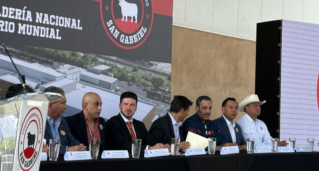 Samuel García acusa al Congreso de no darle presupuesto