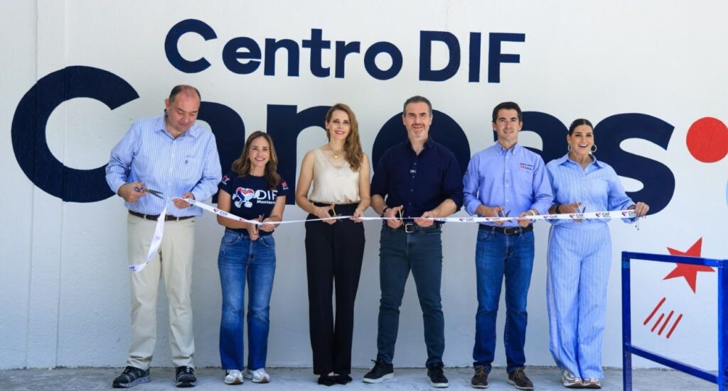DIF Monterrey extiende su atención a familias de la zona sur