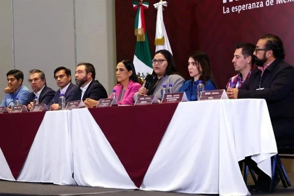 Morena admite que encuestas no fueron el único criterio para definir candidaturas rumbo a 2027