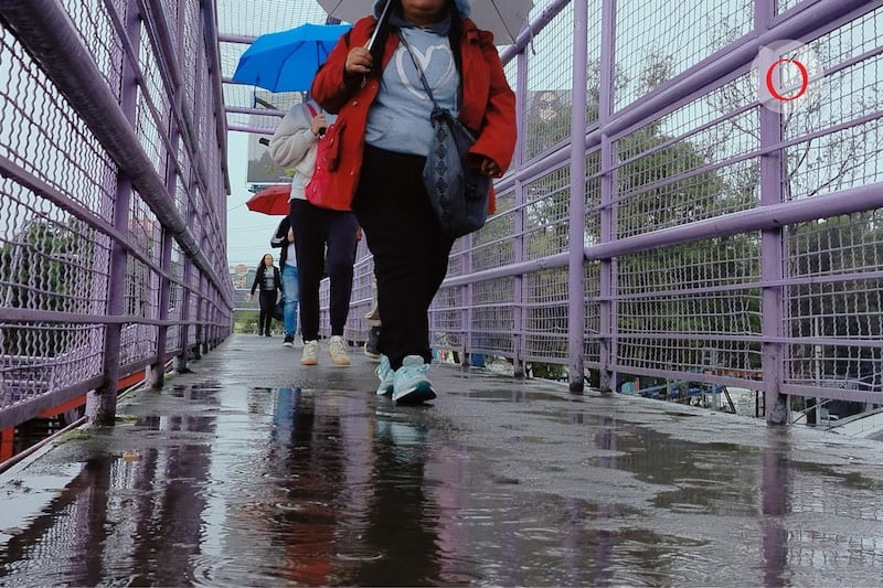La Secretaría de gestión Integral de Riesgos y Protección Civil informó a través de sus canales oficiales sobre el pronóstico de lluvia previsto en la Ciudad de México para el resto de la semana y el inicio de la siguiente. Advierte sobre lluvias intensas.