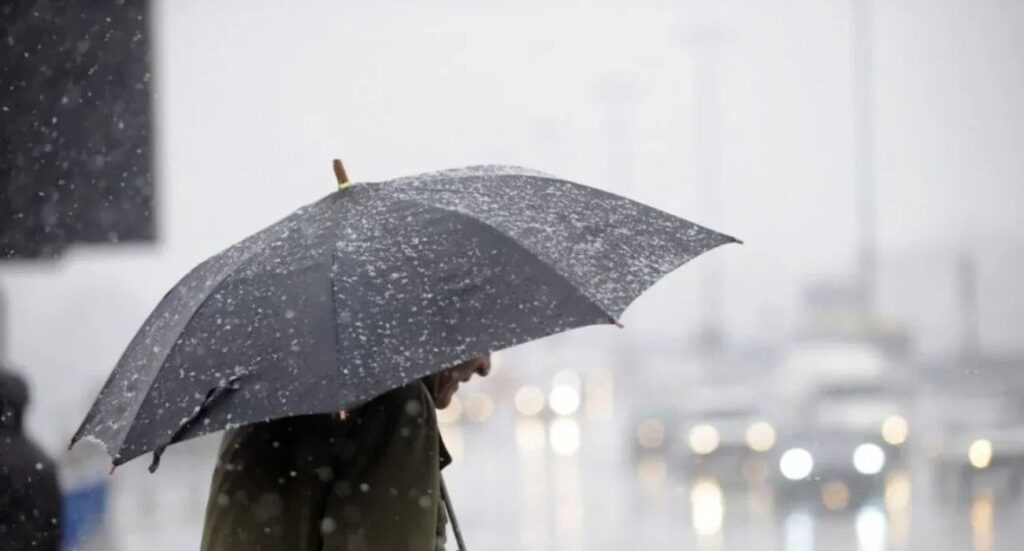 Lluvias con actividad eléctrica se registran en Monterrey