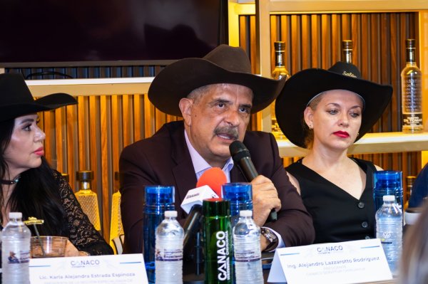 middle-1001287108-612750384 CANACO presenta Western Night, una celebración para las familias y el comercio local