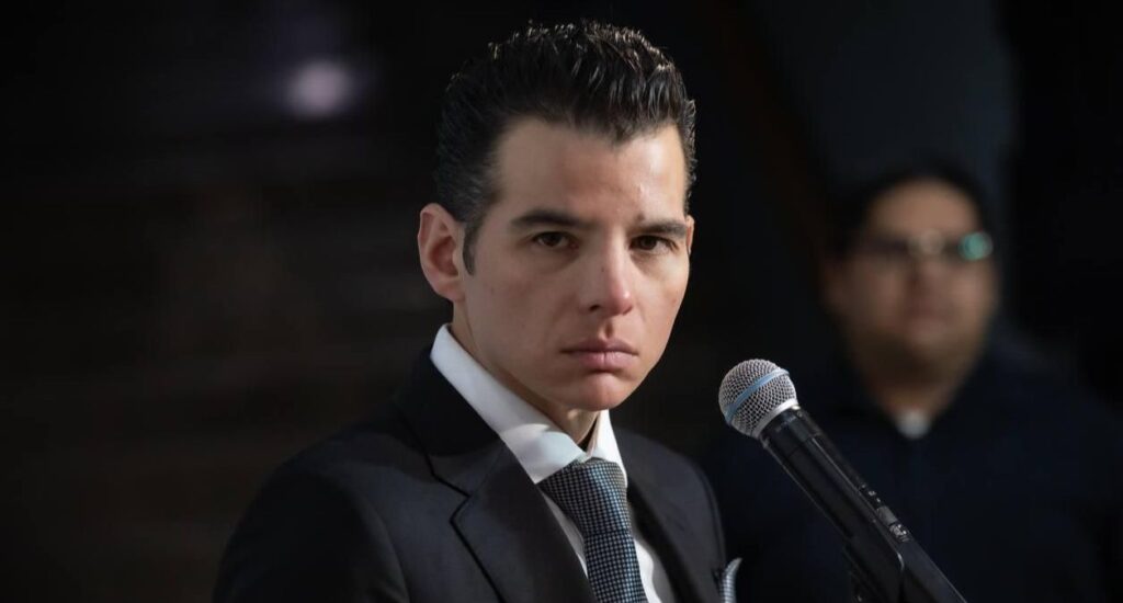 Miguel Flores resalta la calidad de obra en el monorriel
