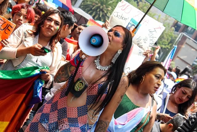 tpt3uurbzzbchogpw7p3jroeai Kenya Cuevas, activista mexicana que ha dedicado su vida a defender los derechos de las mujeres trans.