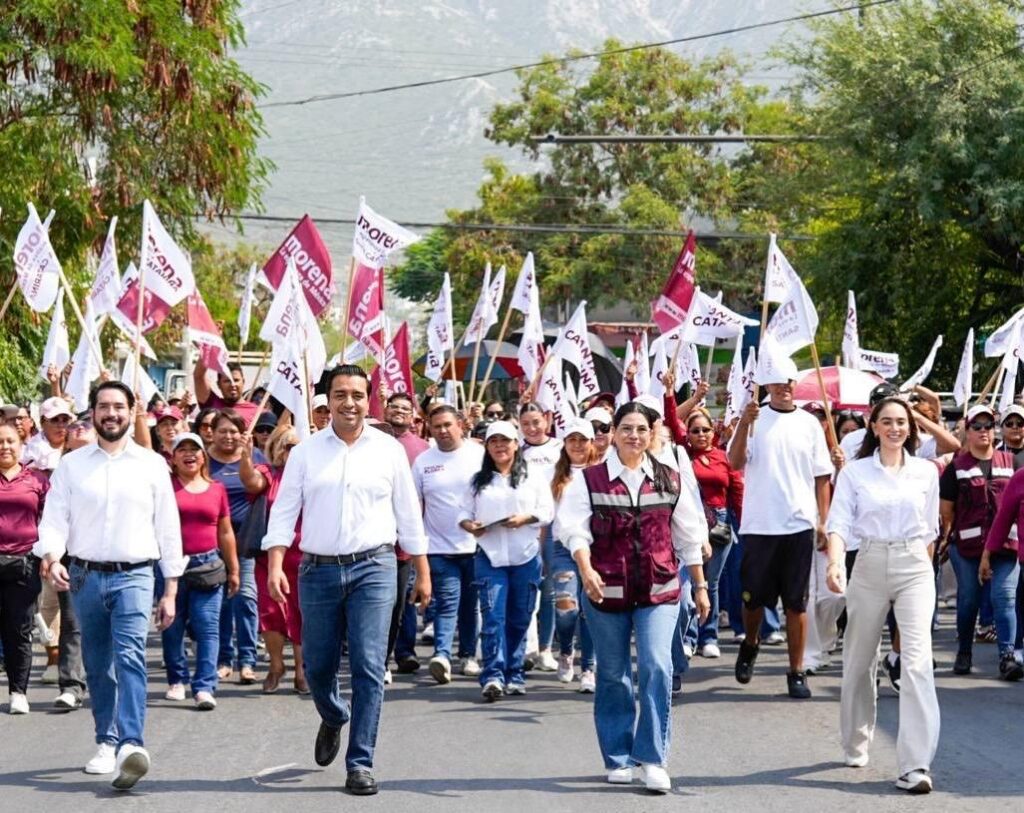 Jesús Nava lleva acciones de la 4T a colonias de Santa Catarina