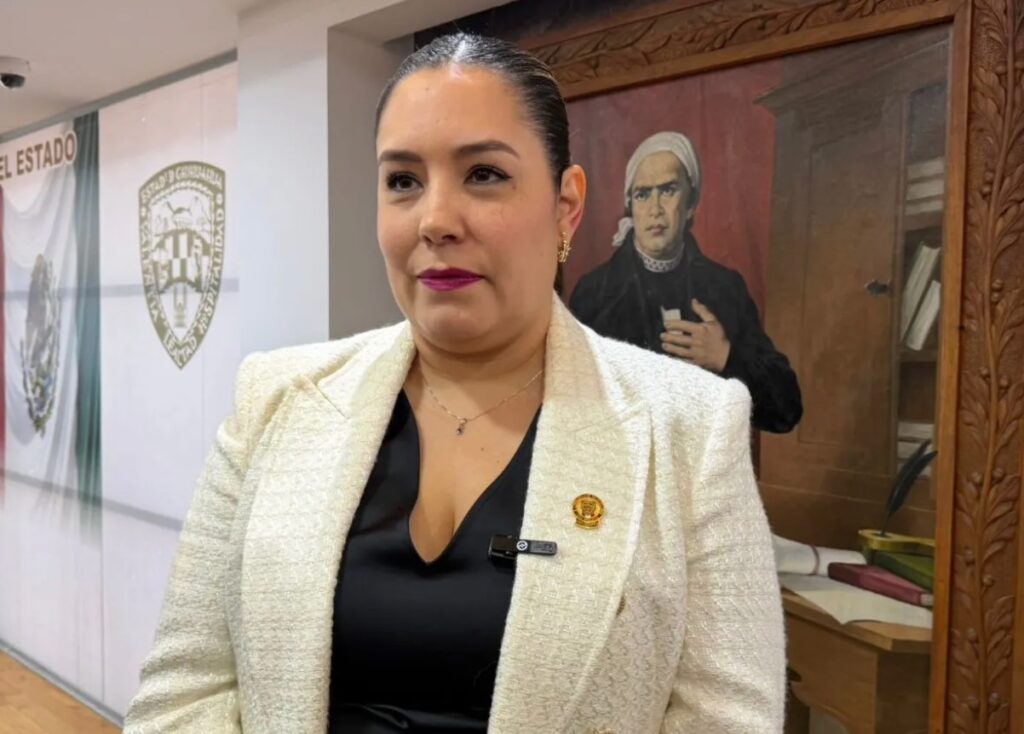 Reforma para Fiscalía autónoma no es “traje a la medida” de Loya: Vega