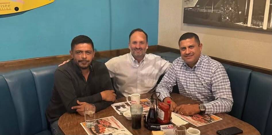 Santiago De la Peña destaca trabajo en equipo con Ernesto Ibarra y Armando Gutiérrez
