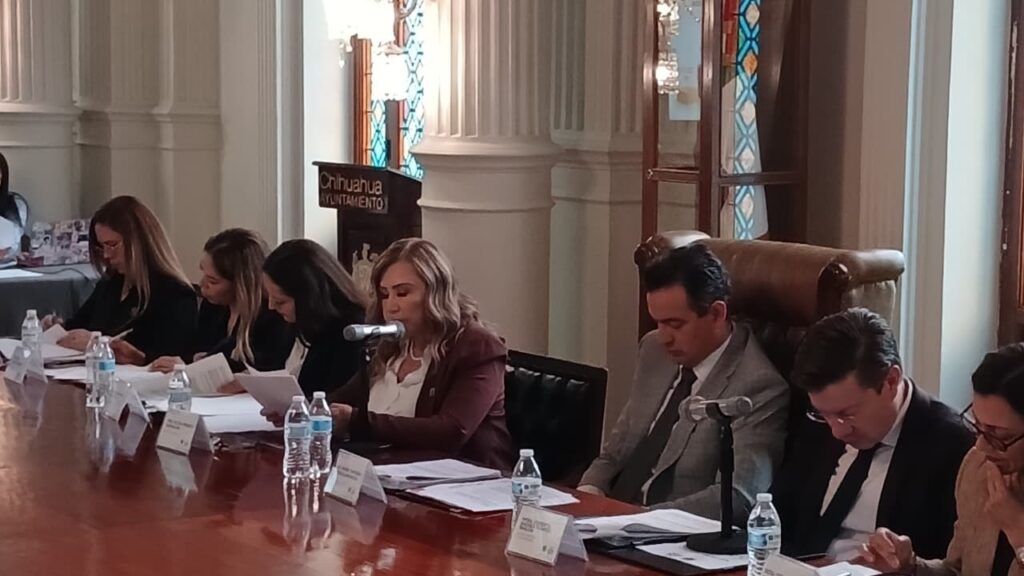 Presenta Olivia Franco Octavo Informe