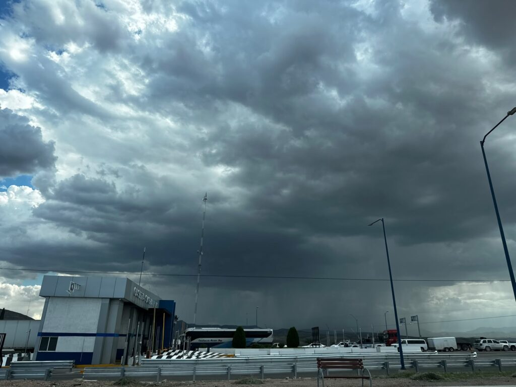 Alerta Protección Civil por fuertes lluvias en la entidad para las próximas horas
