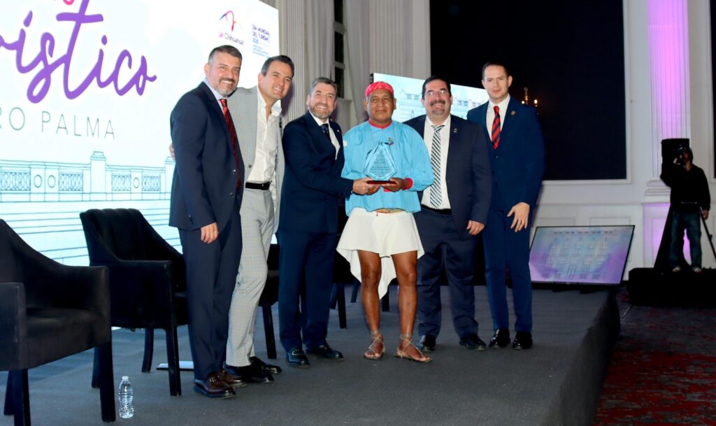 Entregan Reconocimiento al Mérito Turístico “Pedro Palma” 2026