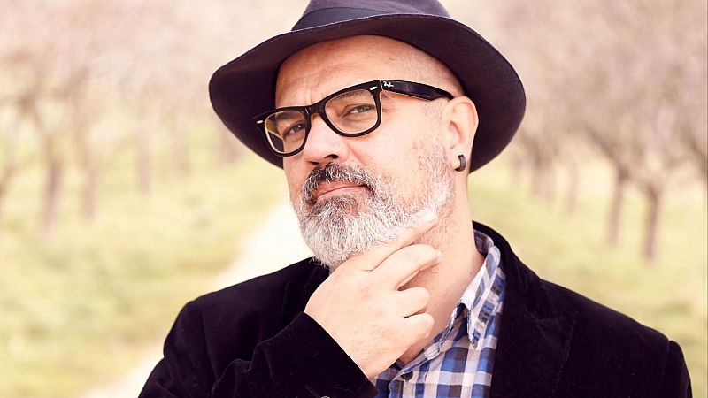 Entrevista músico brasileño Leo Minax