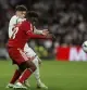 MADRID, 18/10/2026.-El jugador del Real Madrid Federico Valverde, y el jugador del Sevilla Felix Correia, durante el partido de la jornada 9 de LaLiga EA Sports entre el Real Madrid y el Sevilla, este domingo en el estadio Santiago Bernabéu.-EFE/ Javier Lizón