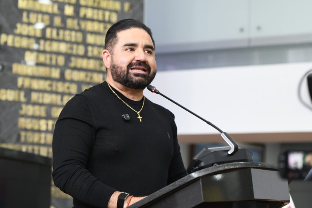 Francisco Sánchez convoca a la resistencia contra la prohibición del efectivo