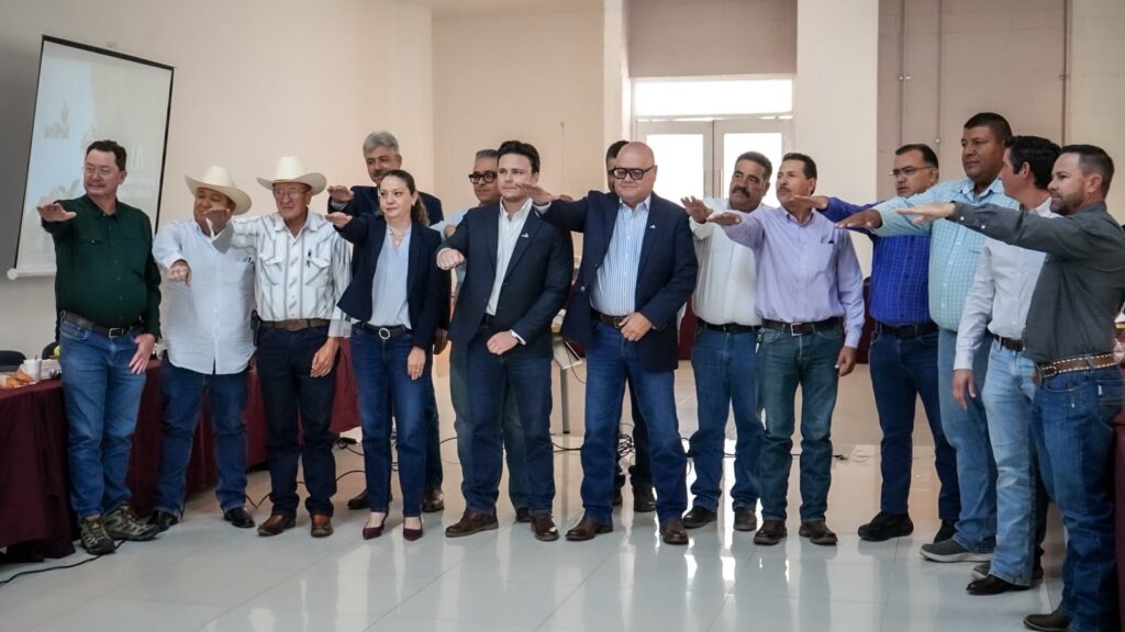 Refrenda Estado respaldo a productores manzaneros durante Asamblea Anual de Unifrut