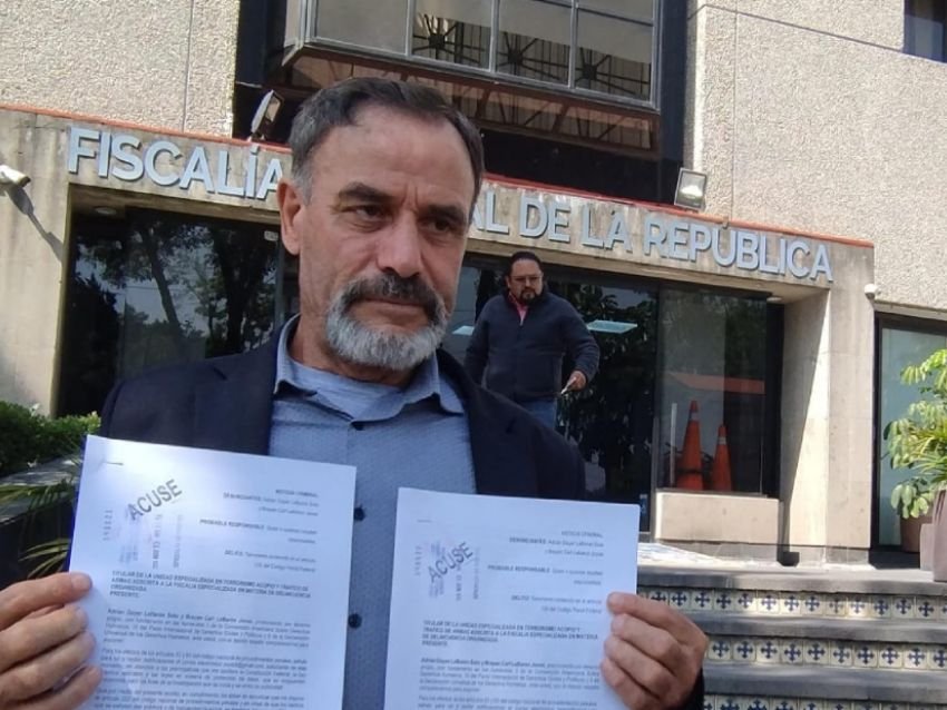 Adrián LeBarón denuncia que FGR pide 10 años para presunto implicado en masacre de su familia