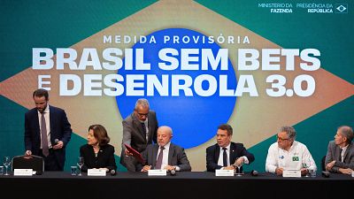 lula-prohibe-apuestas-deportivas-casinos-linea-a-nueve-dias-elecciones_17241677 Lula prohíbe las apuestas deportivas y los casinos en línea a nueve días de las elecciones