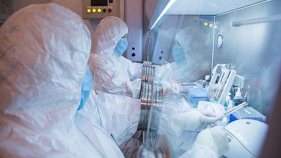 Peste neumónica en Rusia: qué se sabe de la alerta sanitaria tras la muerte de una trabajadora de laboratorio